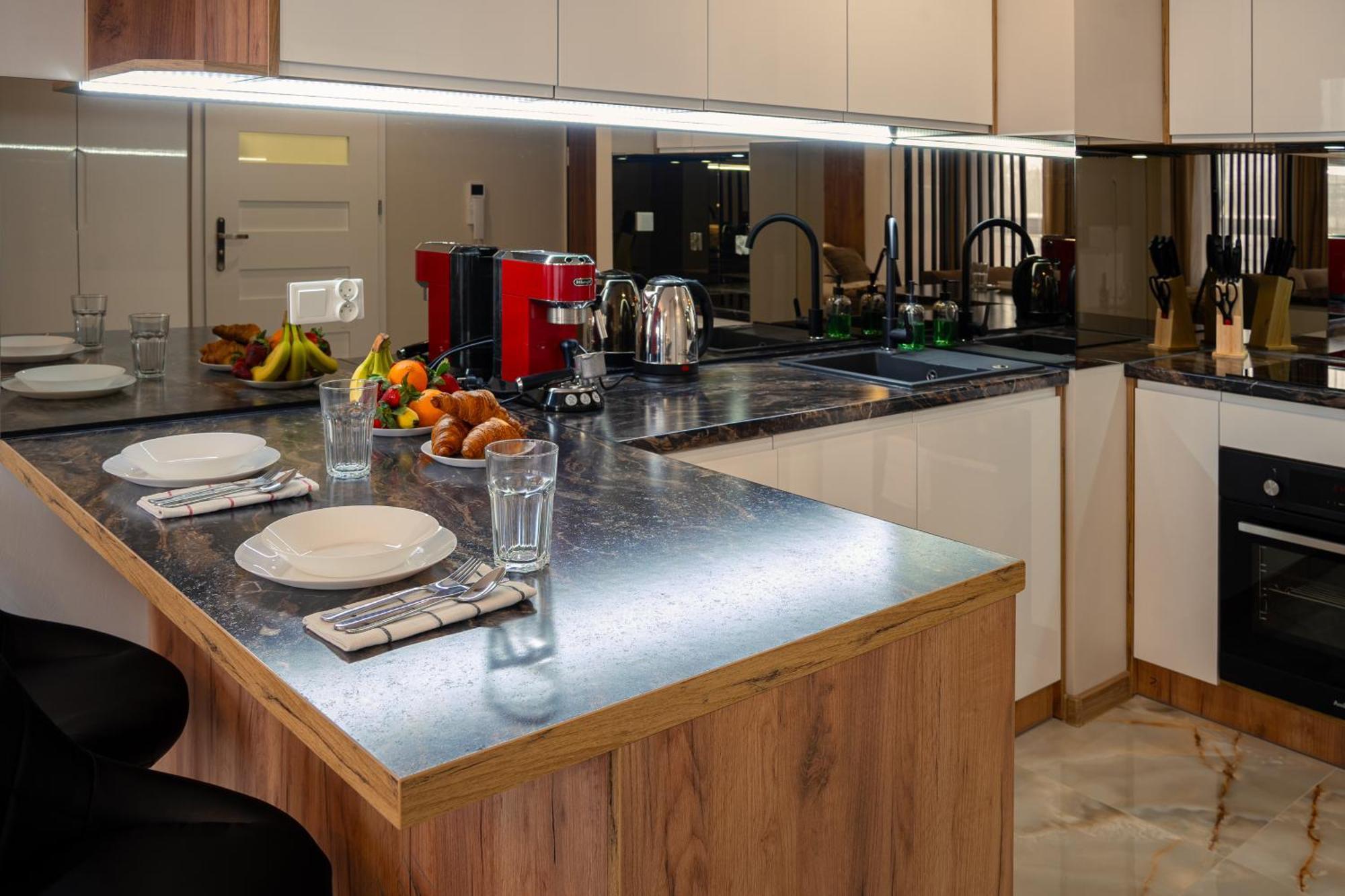 Ekskluzywny Apartament + Garaz Краков Экстерьер фото